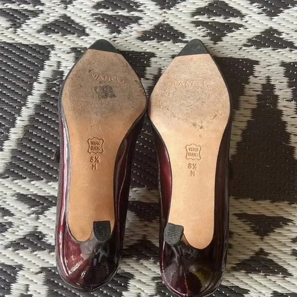 Vaneli |  Heels - Picture 7 of 7